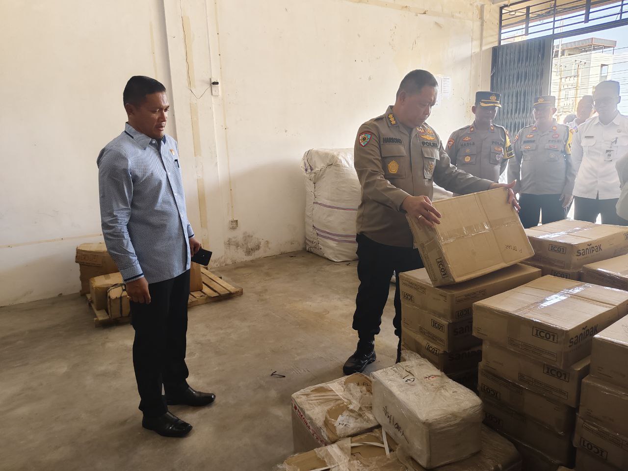 gudang logistik kpu tanjungpinang