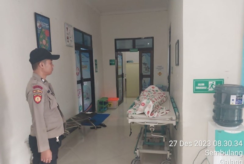 wanita tenggelam di mubut