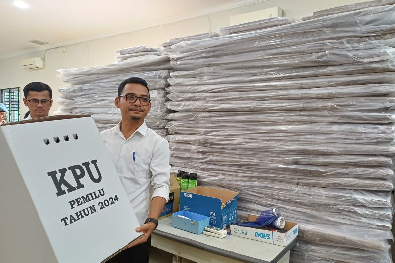 pengiriman logisitk pemilu tambelan