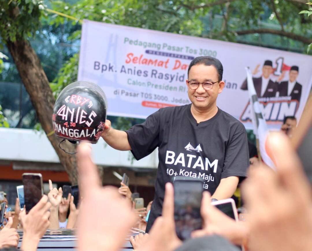 Anies batam