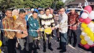 kawasan kuliner anjung cahaya