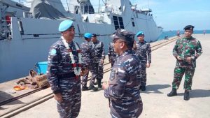 KRI Frans Kaisiepo-368