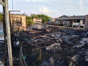 rumah di gang bawal terbakar