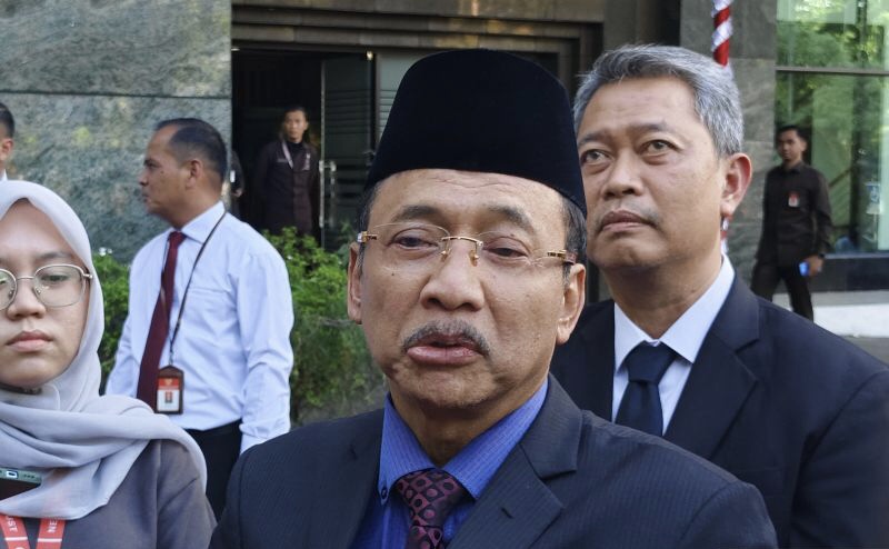 Sanksi pembekuan parpol