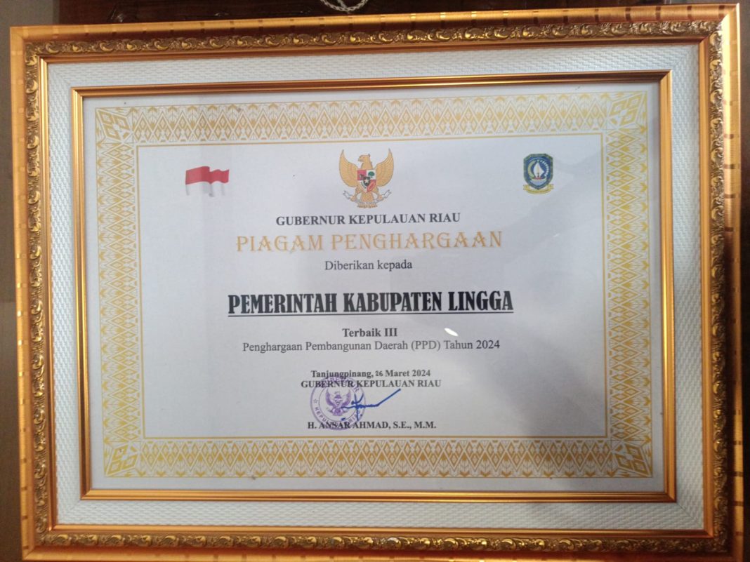 Lingga raih penghargaan