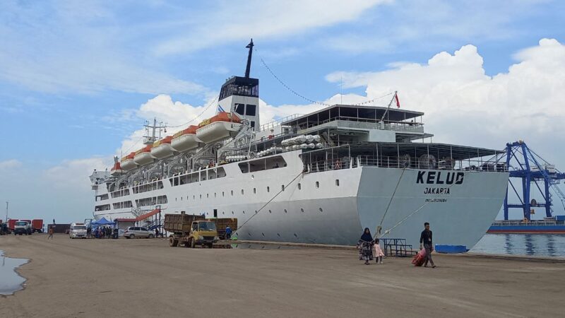 KM Kelud Batam Medan