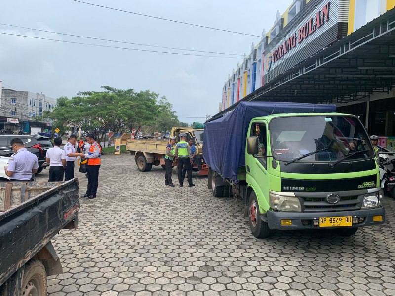 razia gabungan tanjungpinang