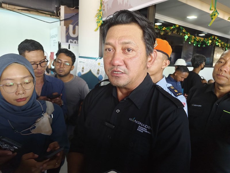 arus mudik di hang nadim