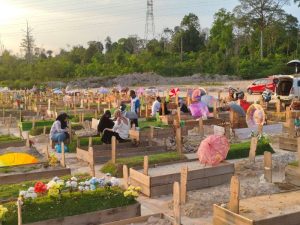 ziarah kubur menjelang lebaran