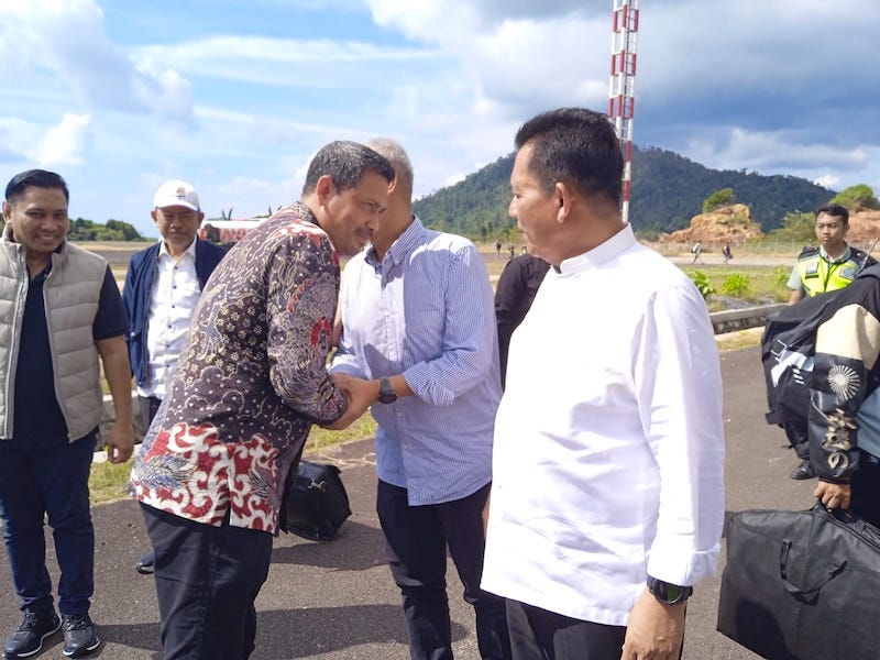 Gubernur Ansar ke Anambas