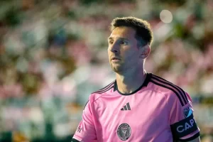 lionel messi gantung sepatu