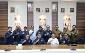 pwi kunjungi kesbangpol kepri