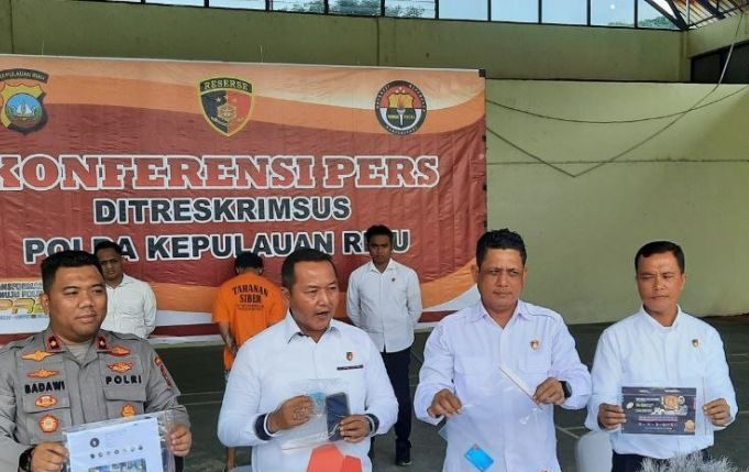 selebgram batam ditangkap