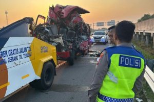 Kecelakaan di Tol Solo-Ngawi
