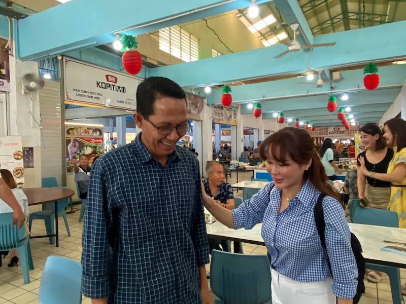 amsakar achmad kotak kosong