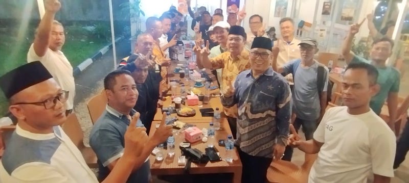 akar besi batam