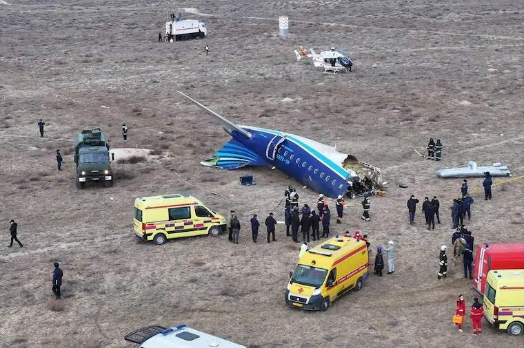 Pesawat Embraer Jatuh