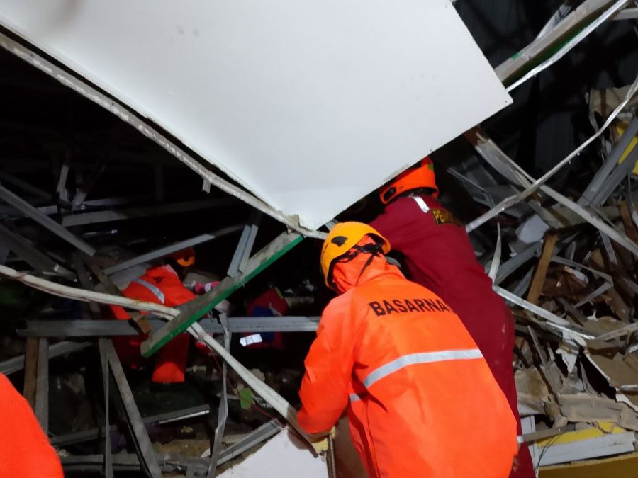 longsor di tiban koperasi