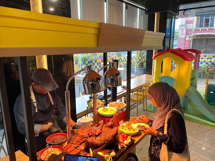 buka puasa yello harbour bay