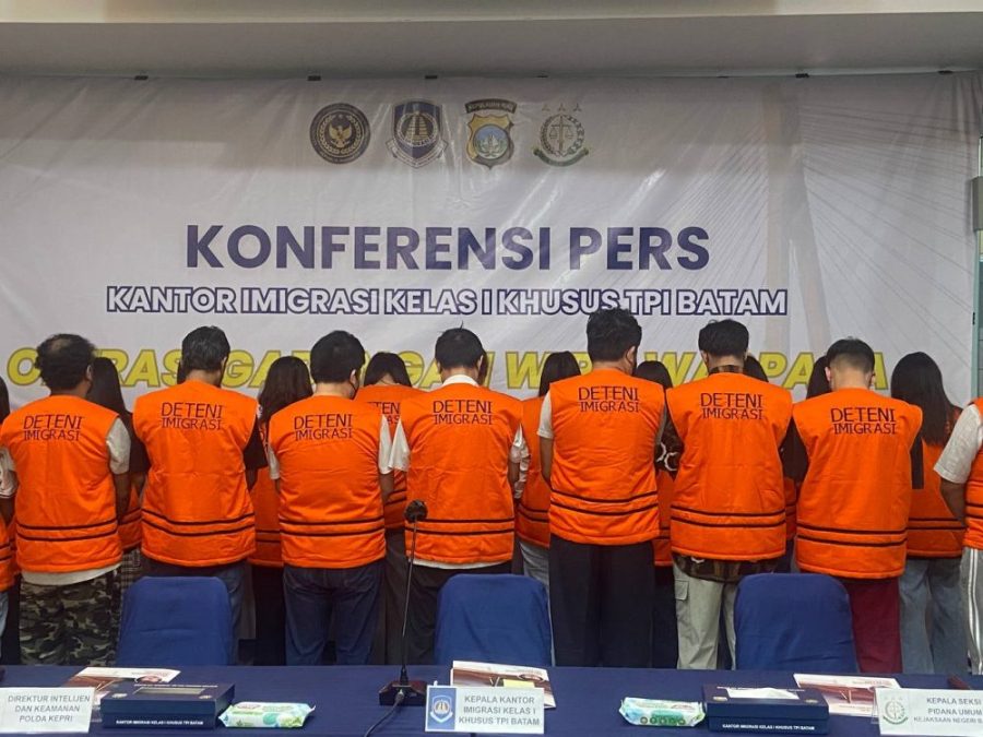 WNA bekerja ilegal di Batam