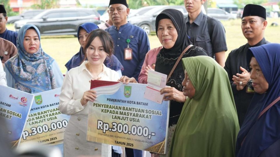 Bantuan lansia batam