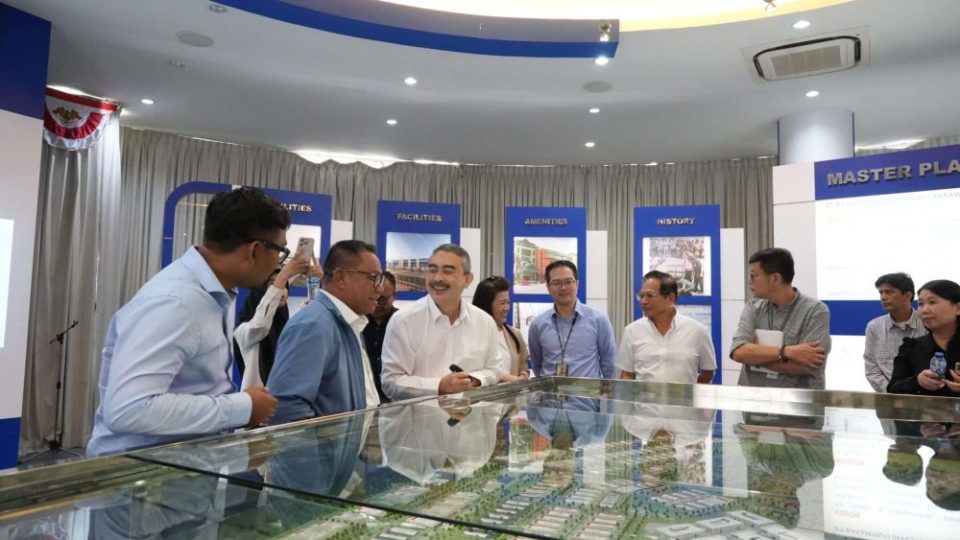 Fary Francis BP Batam