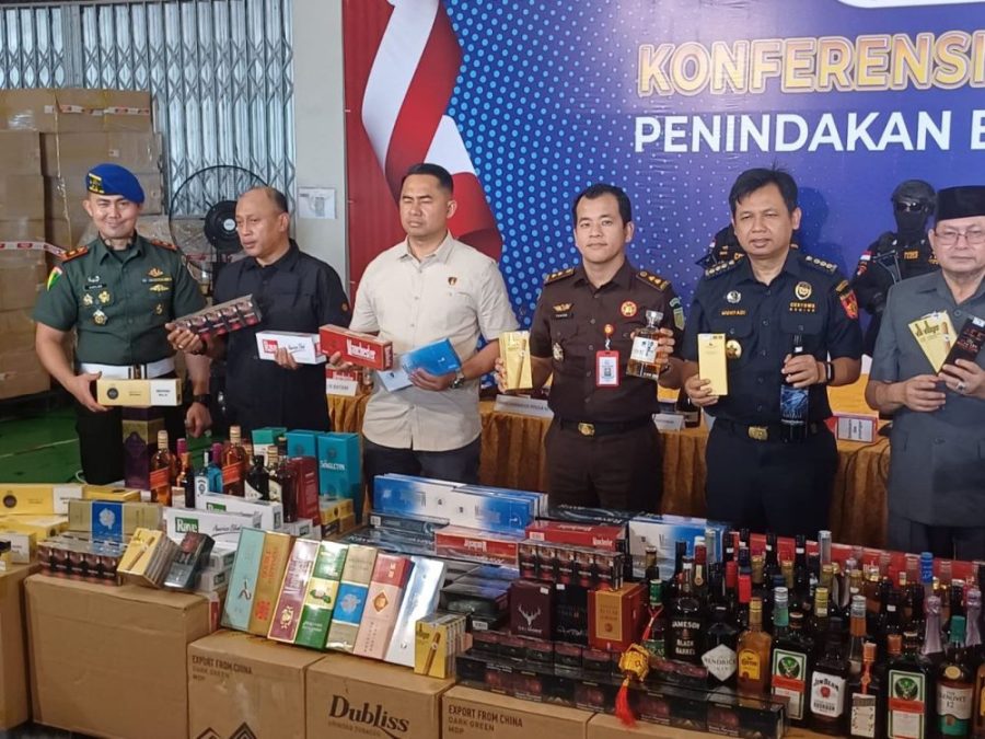 Bea cukai batam