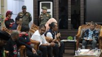 Demo buruh di batam Demo buruh di batam