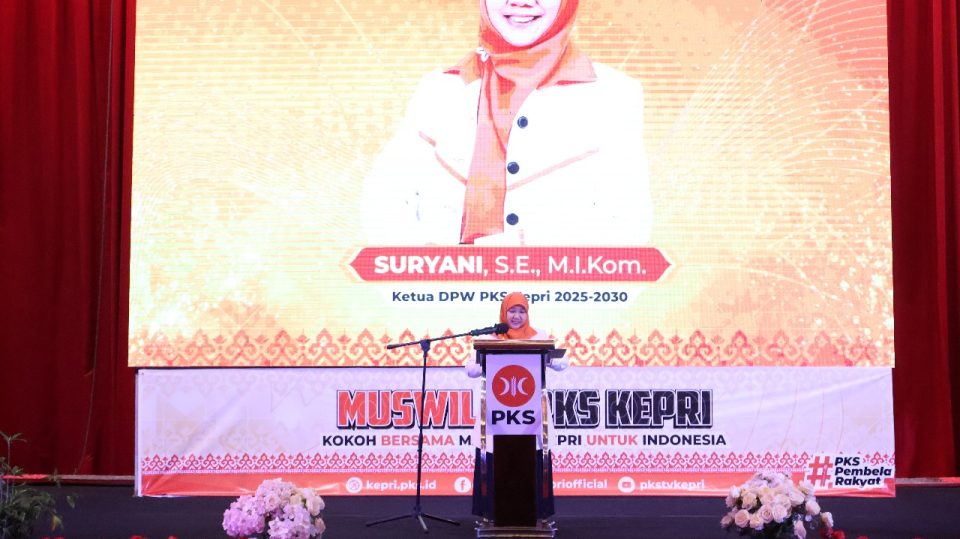 Ketua PKS Kepri Suryani