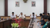 Mahasiswa batam demo