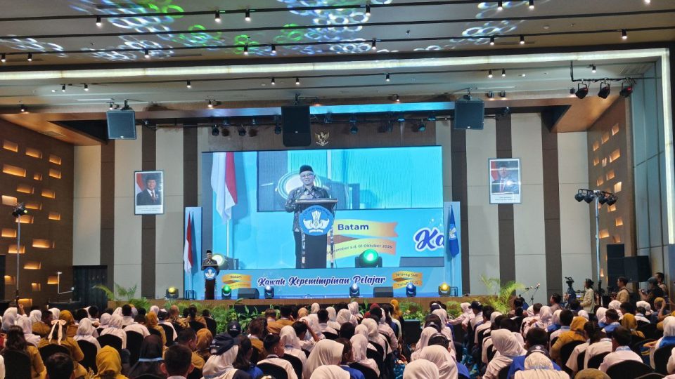 Guru honorer batam