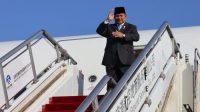 Presiden_Prabowo_Subianto_di_bandara_beijing_7168805e43
