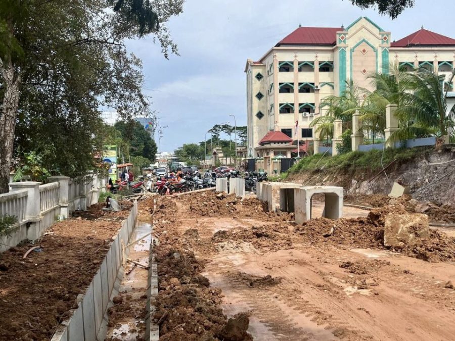 Proyek jalan batam