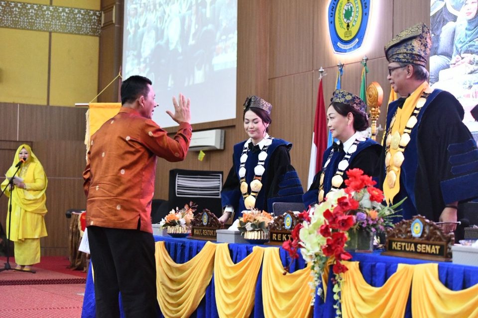 Wisuda UNIBA 2025