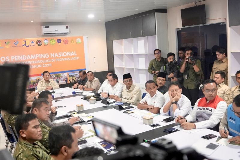 Bantuan bencana sumatera