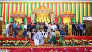 Gubernur Kepri Ansar