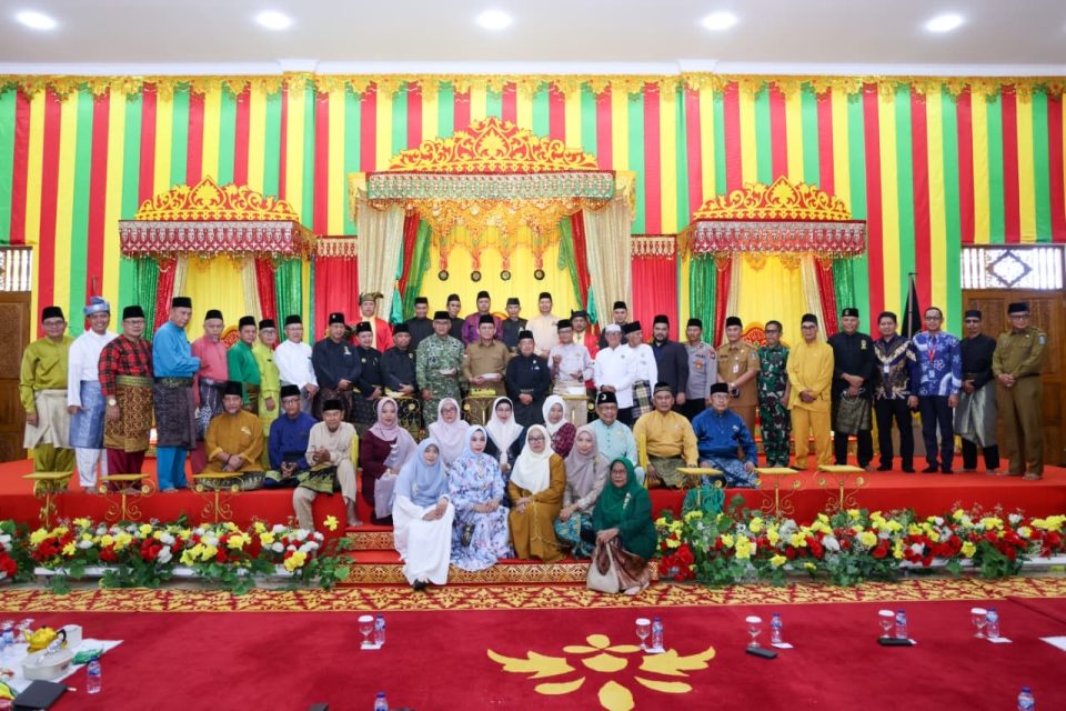 Gubernur Kepri Ansar