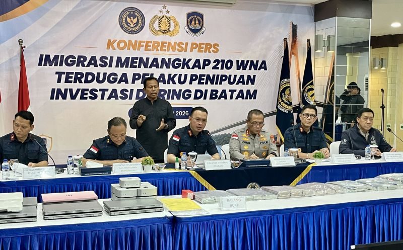 Penangkapan Scamming di batam