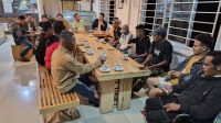 Pengurus DPC GRIB Jaya Kabupaten Kepulauan Anambas saat menggelar konsolidasi organisasi di Tarempa.