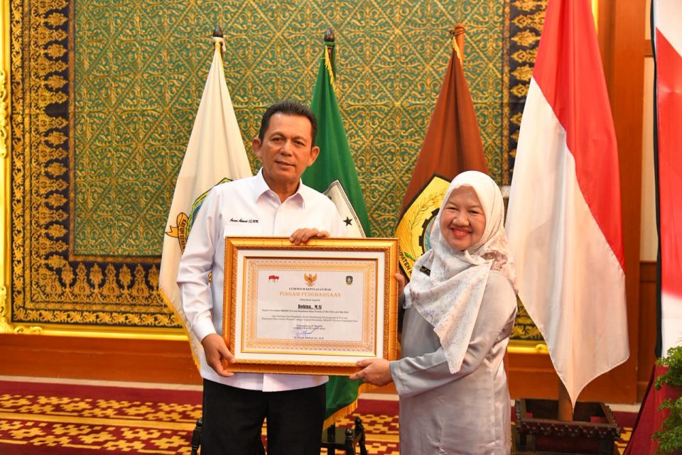 Kepala BKKBN Kepri