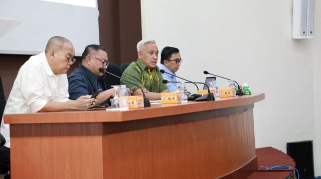 dialog antara BP Batam, asosiasi pelaku usaha, operator terminal, perusahaan logistik, pengguna jasa, dan pemangku kepentingan lainnya di Conference Hall IT Center BP Batam, Kamis (25/6/2026).