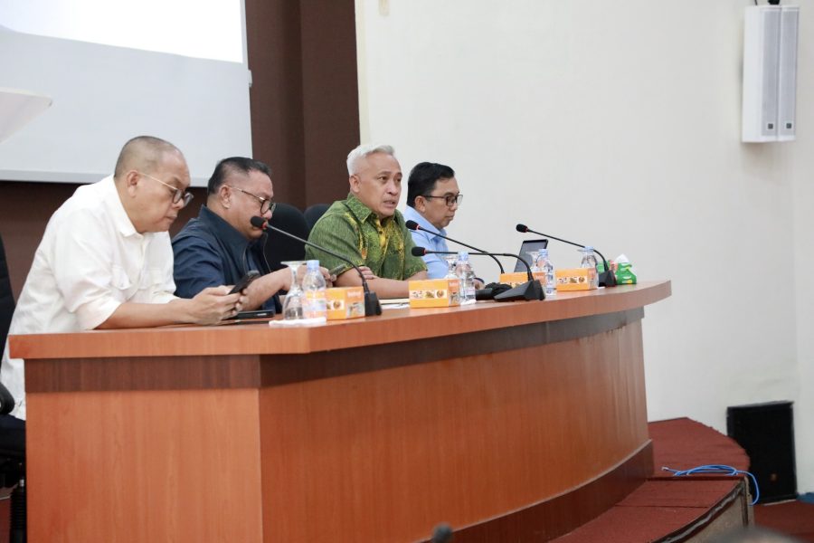 dialog antara BP Batam, asosiasi pelaku usaha, operator terminal, perusahaan logistik, pengguna jasa, dan pemangku kepentingan lainnya di Conference Hall IT Center BP Batam, Kamis (25/6/2026).