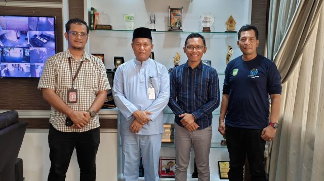 Sekretaris Daerah Kota Batam Firmansyah menyambut pembukaan rute penerbangan langsung Wings Air Batam-Pangkalpinang yang diharapkan memperkuat konektivitas, mobilitas masyarakat, serta aktivitas ekonomi antardaerah kepulauan.