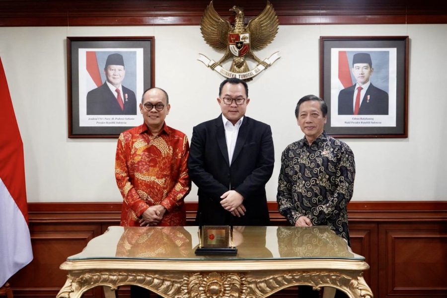 Penandatanganan kerja sama BP Batam dan BRIN untuk penguatan riset ketahanan air dan industri berkelanjutan.
