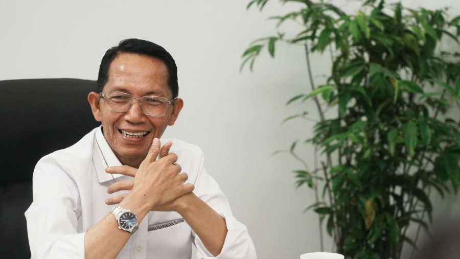 Kepala BP Batam Amsakar Achmad memaparkan capaian investasi Batam yang ditopang sektor digital, pusat data, dan energi berkelanjutan.