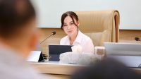 Li Claudia Chandra menerima kunjungan Komisi D DPRD DKI Jakarta dan memaparkan pembangunan serta pengelolaan sampah di Batam.