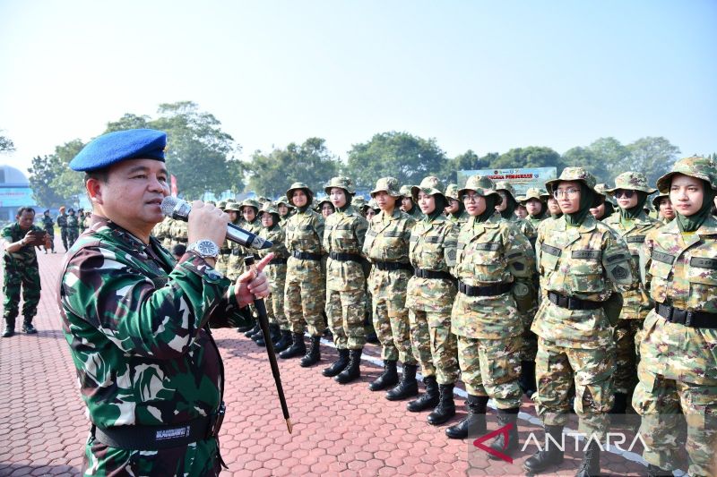 Korban latsarmil bertambah menjadi lima orang. Kemhan mempertahankan pelatihan bagi calon manajer koperasi.