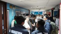 Direktorat Jenderal Imigrasi mendeportasi dan menangkal seumur hidup 92 warga negara Tiongkok yang diduga terlibat sindikat judi daring dan penipuan investasi di Batam.