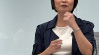 Gan Siow Huang memaparkan potensi kerja sama waste-to-energy dan pengembangan kendaraan listrik antara Indonesia dan Singapura dalam forum IJVP di Singapura.