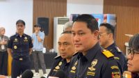Pilot Malaysia ditangkap membawa 70.144 butir ekstasi di Bandara Soekarno-Hatta.